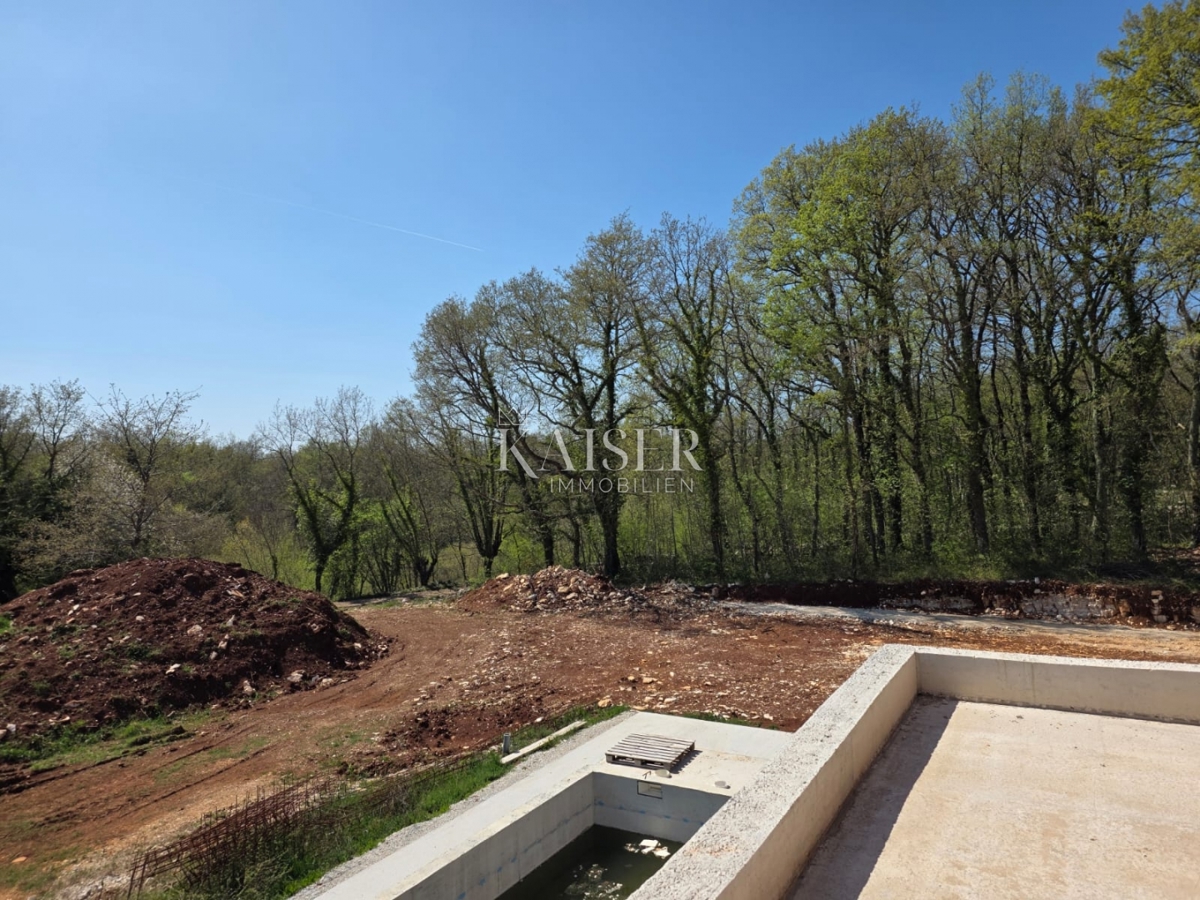 Istria, Tinjan - casa con piscina immersa nella natura