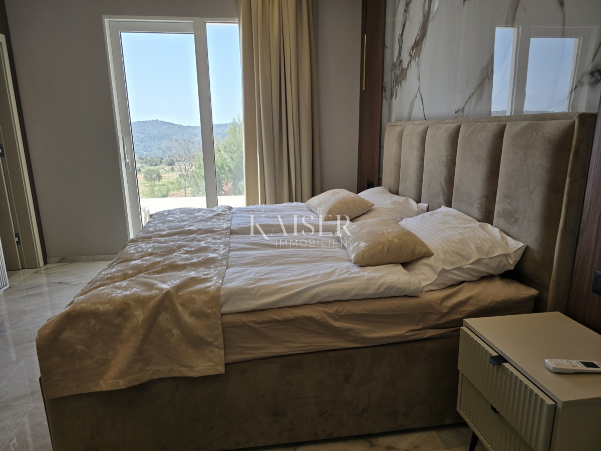 Villa Sapina Doca, Rogoznica, 500m2