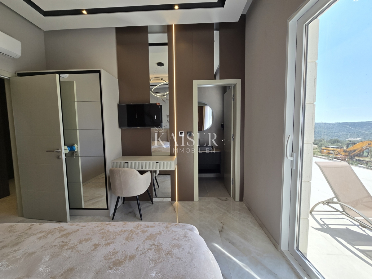 Villa Sapina Doca, Rogoznica, 500m2