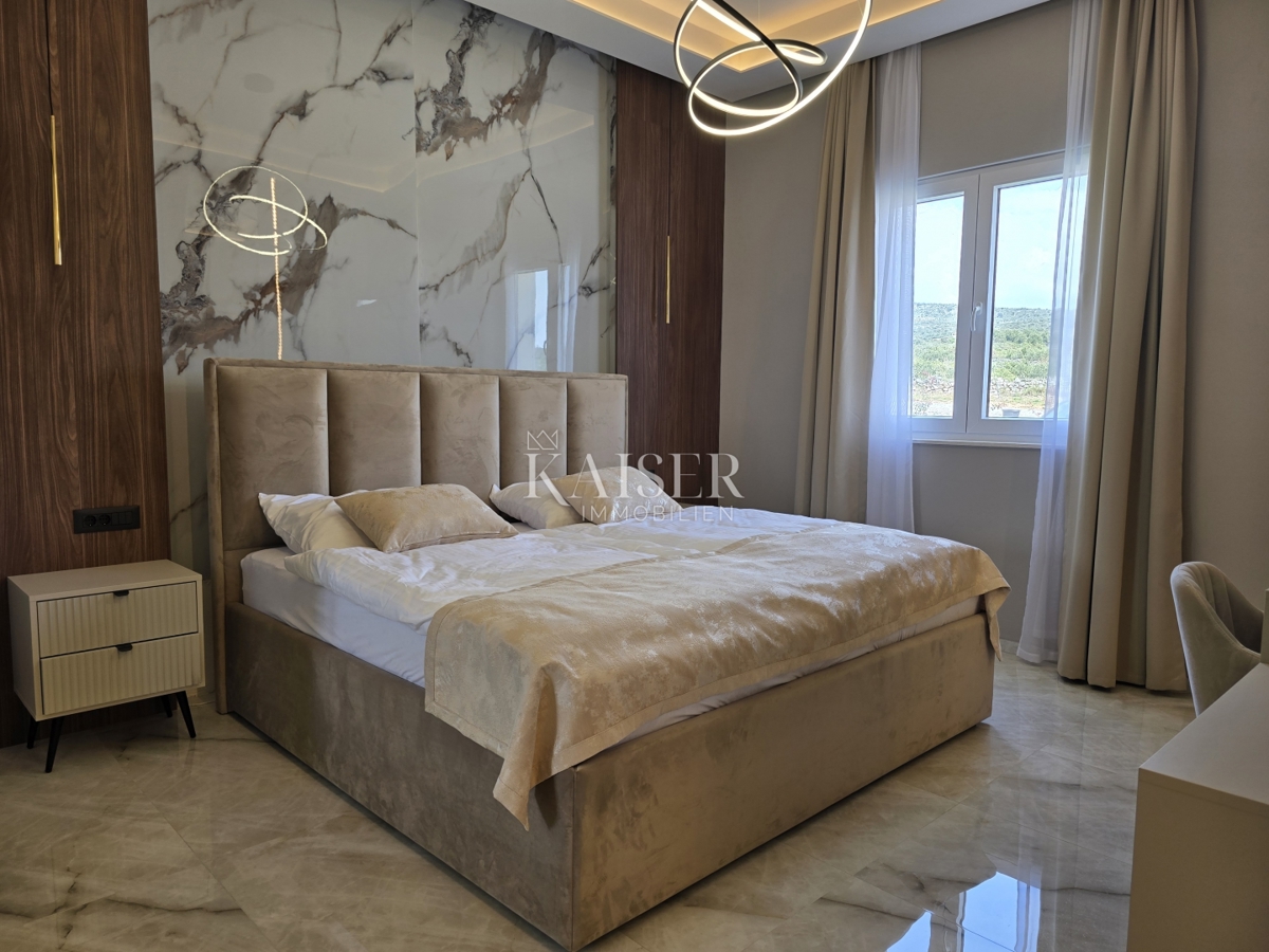 Villa Sapina Doca, Rogoznica, 500m2