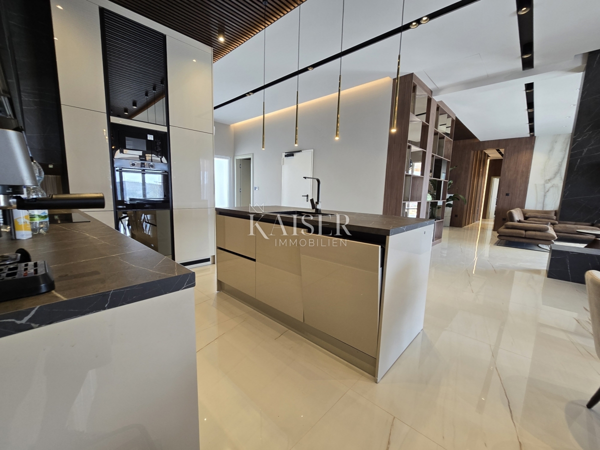 Villa Sapina Doca, Rogoznica, 500m2