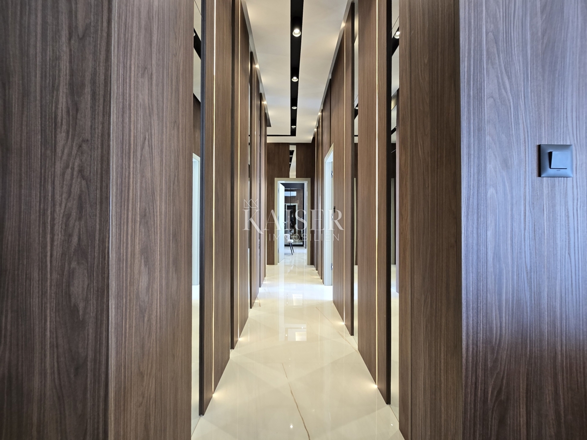 Villa Sapina Doca, Rogoznica, 500m2