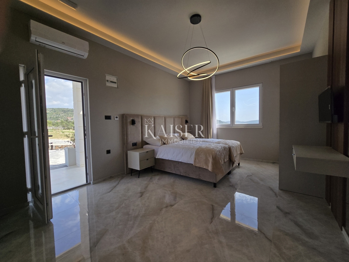 Villa Sapina Doca, Rogoznica, 500m2