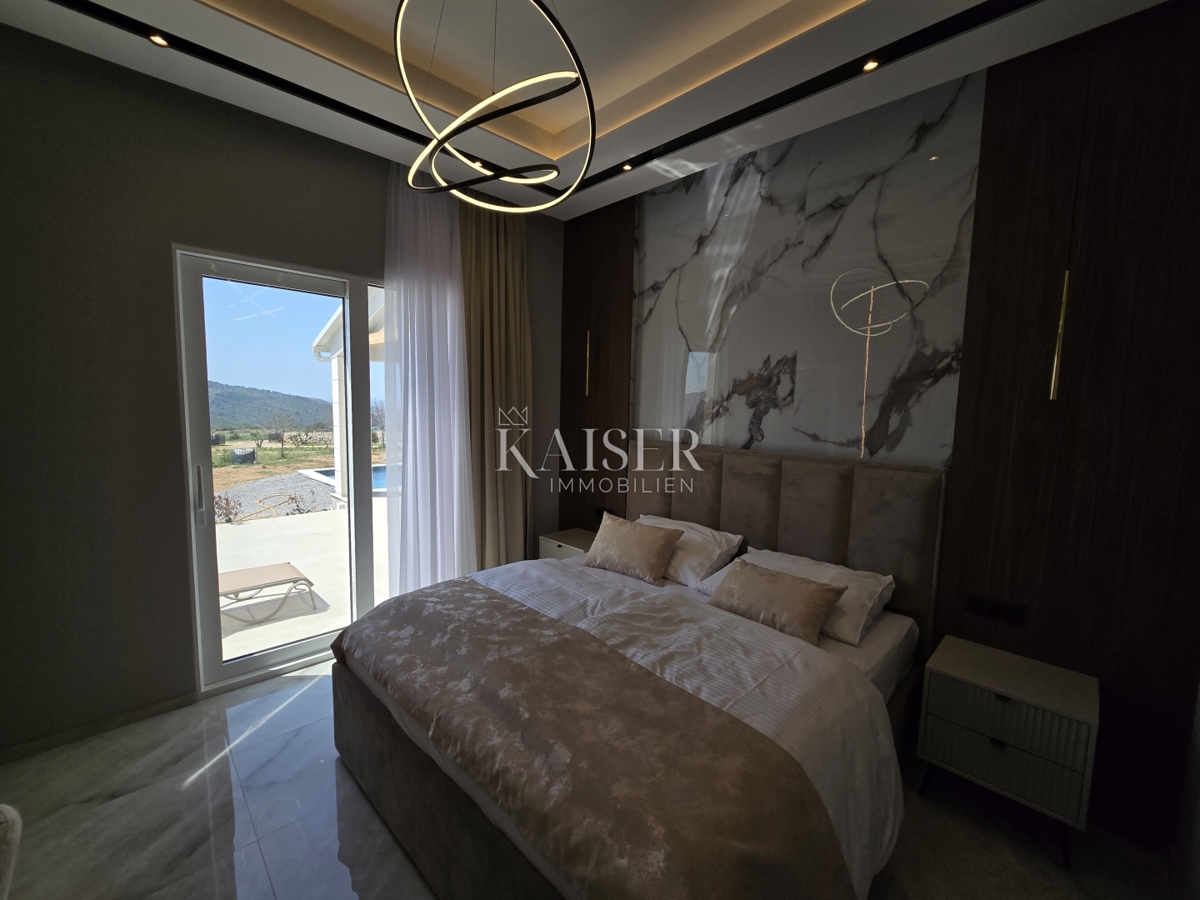 Villa Sapina Doca, Rogoznica, 500m2