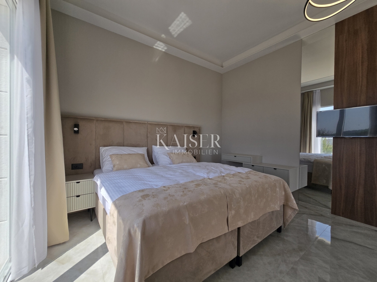 Villa Sapina Doca, Rogoznica, 500m2