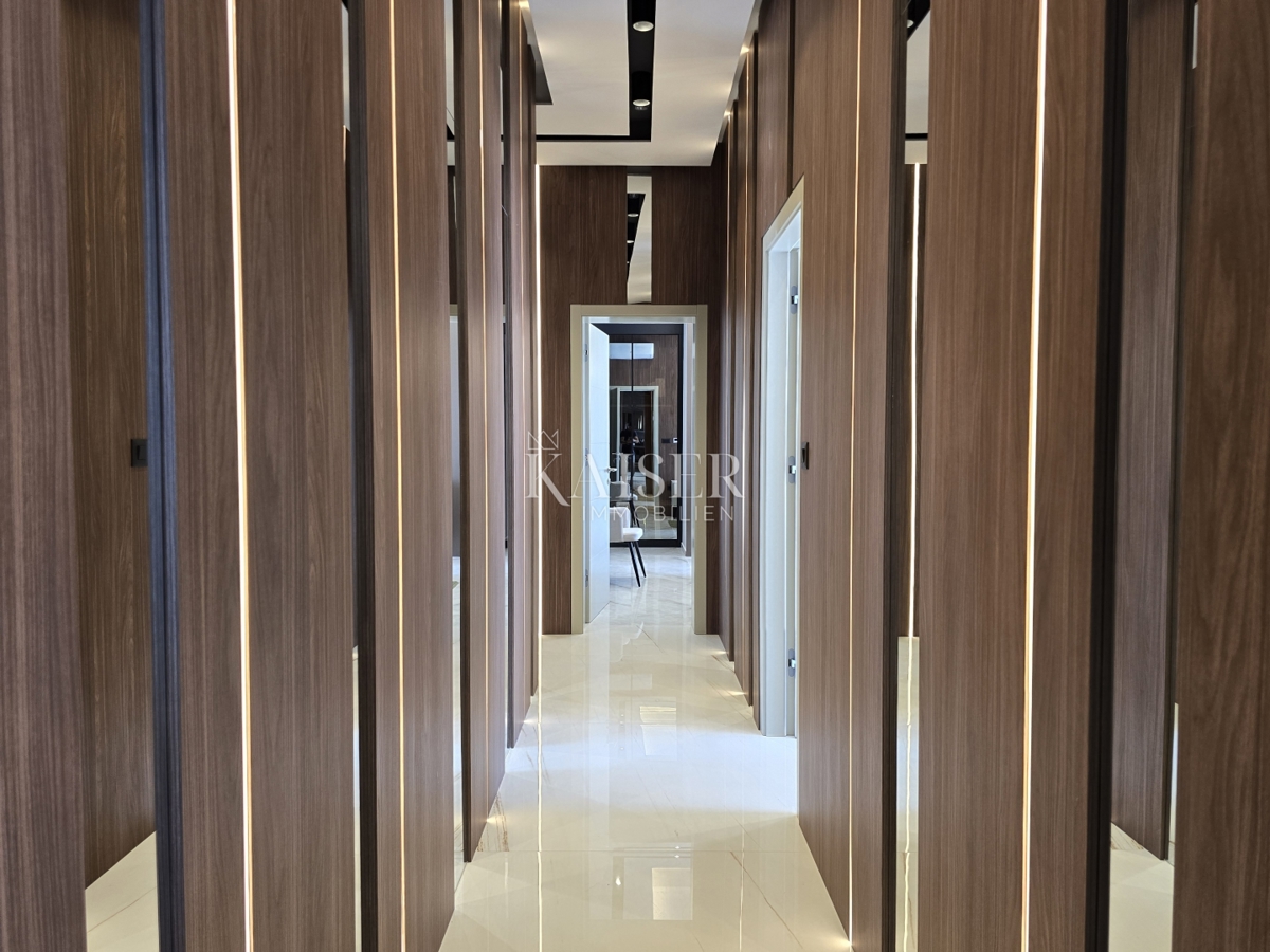 Villa Sapina Doca, Rogoznica, 500m2