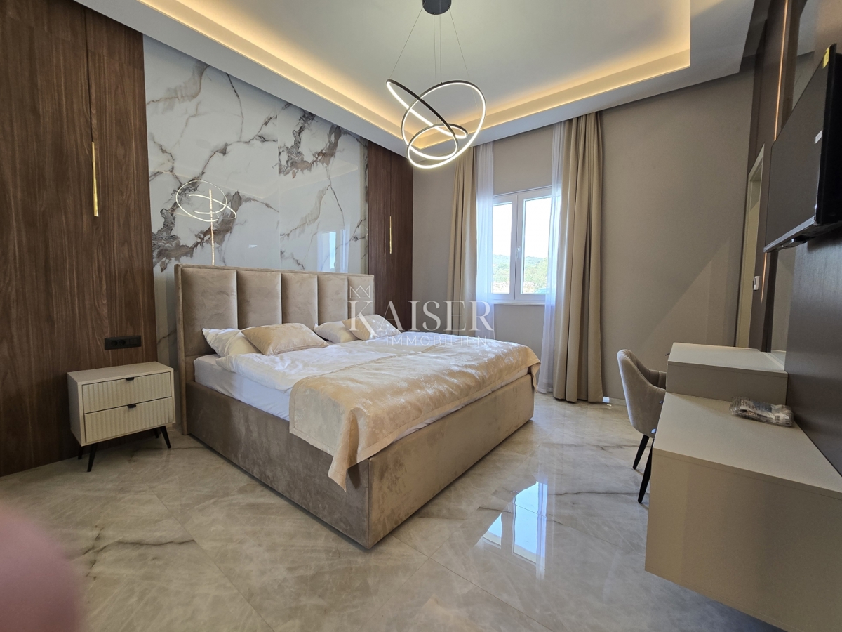 Villa Sapina Doca, Rogoznica, 500m2