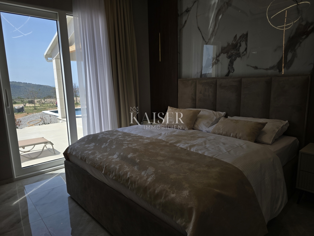 Villa Sapina Doca, Rogoznica, 500m2