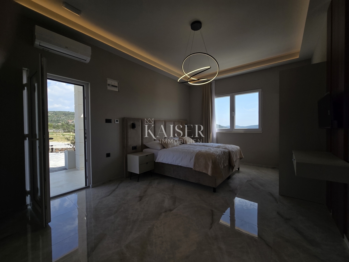 Villa Sapina Doca, Rogoznica, 500m2