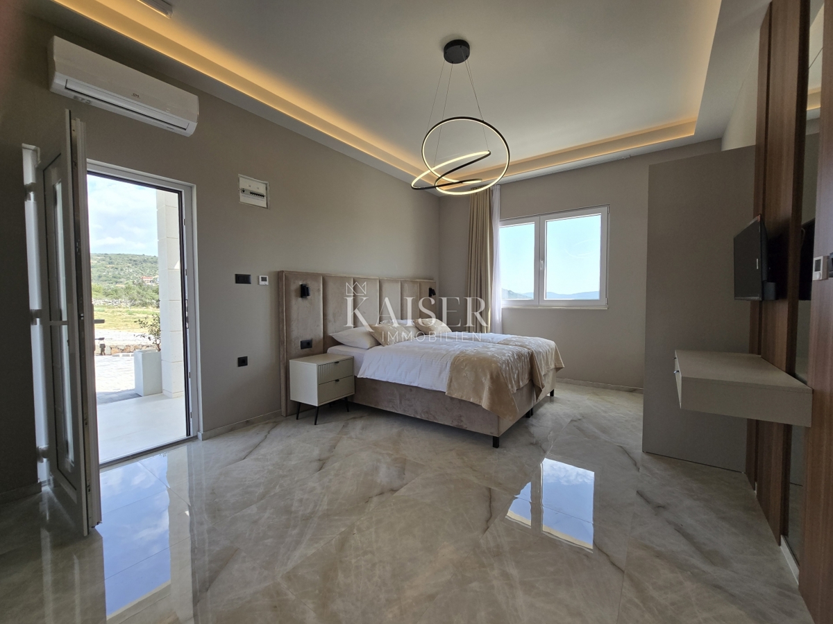 Villa Sapina Doca, Rogoznica, 500m2