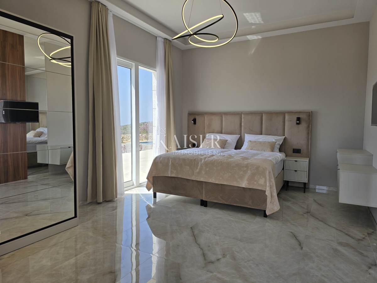 Villa Sapina Doca, Rogoznica, 500m2