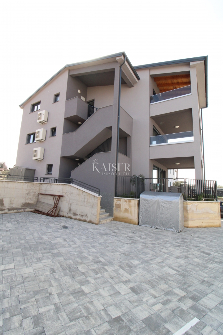 Appartamento Malinska, Malinska-Dubašnica, 75m2
