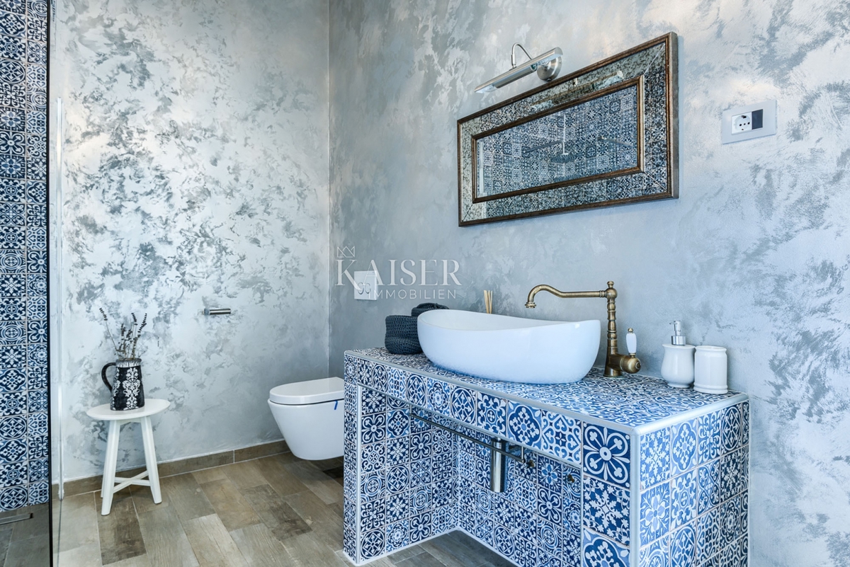Istria - Marčana, villa con piscina, 280 m2