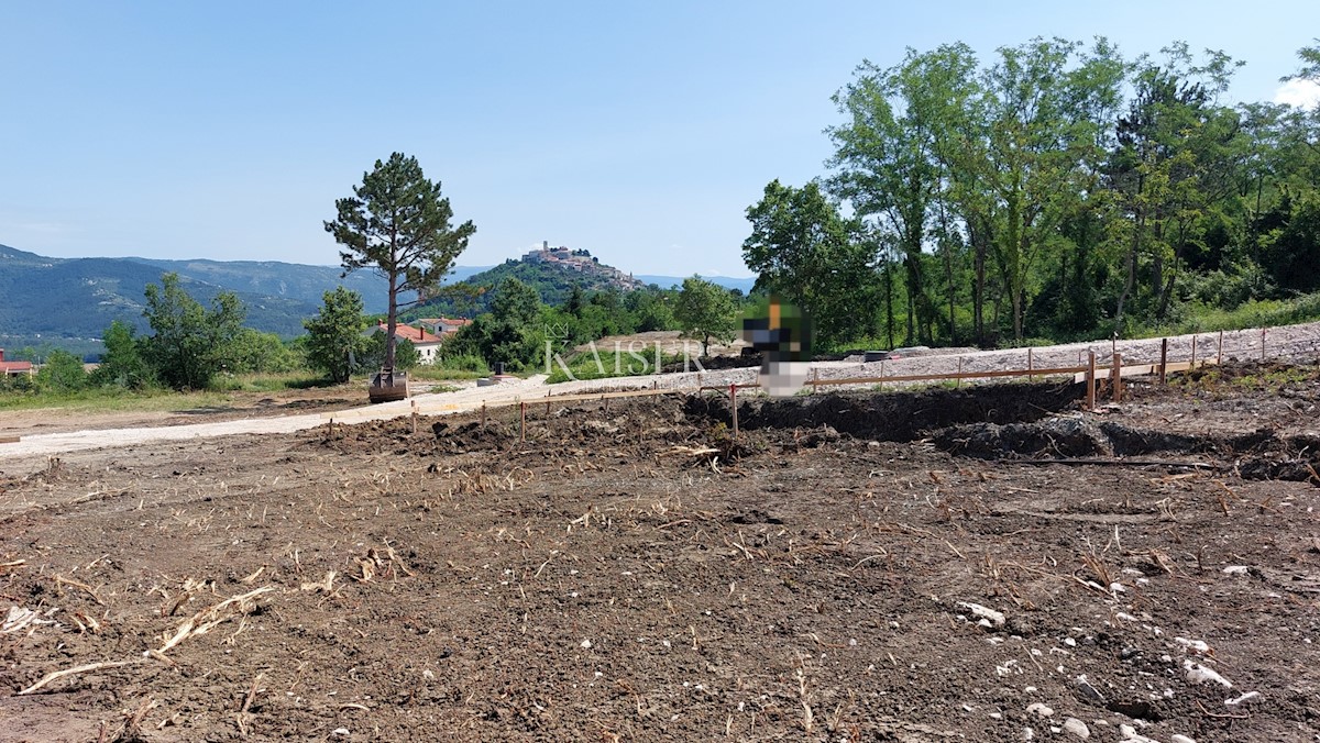 Istria, Montona - terreno con vista panoramica