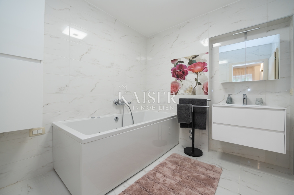 Matulji, Mihelići - bella casa con piscina