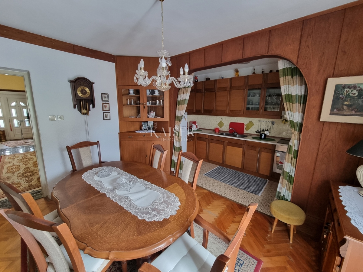 Casa Novi Vinodolski, 250m2