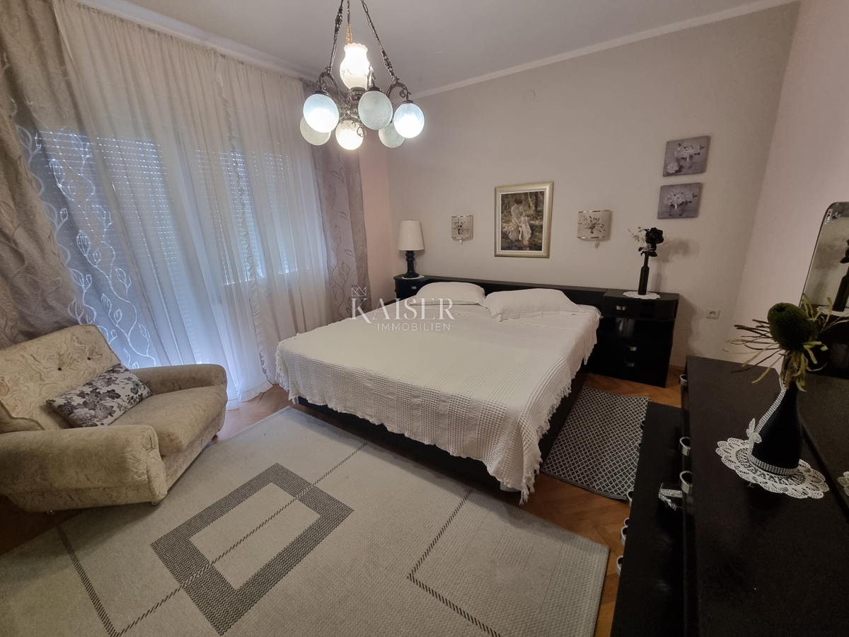 Casa Novi Vinodolski, 250m2