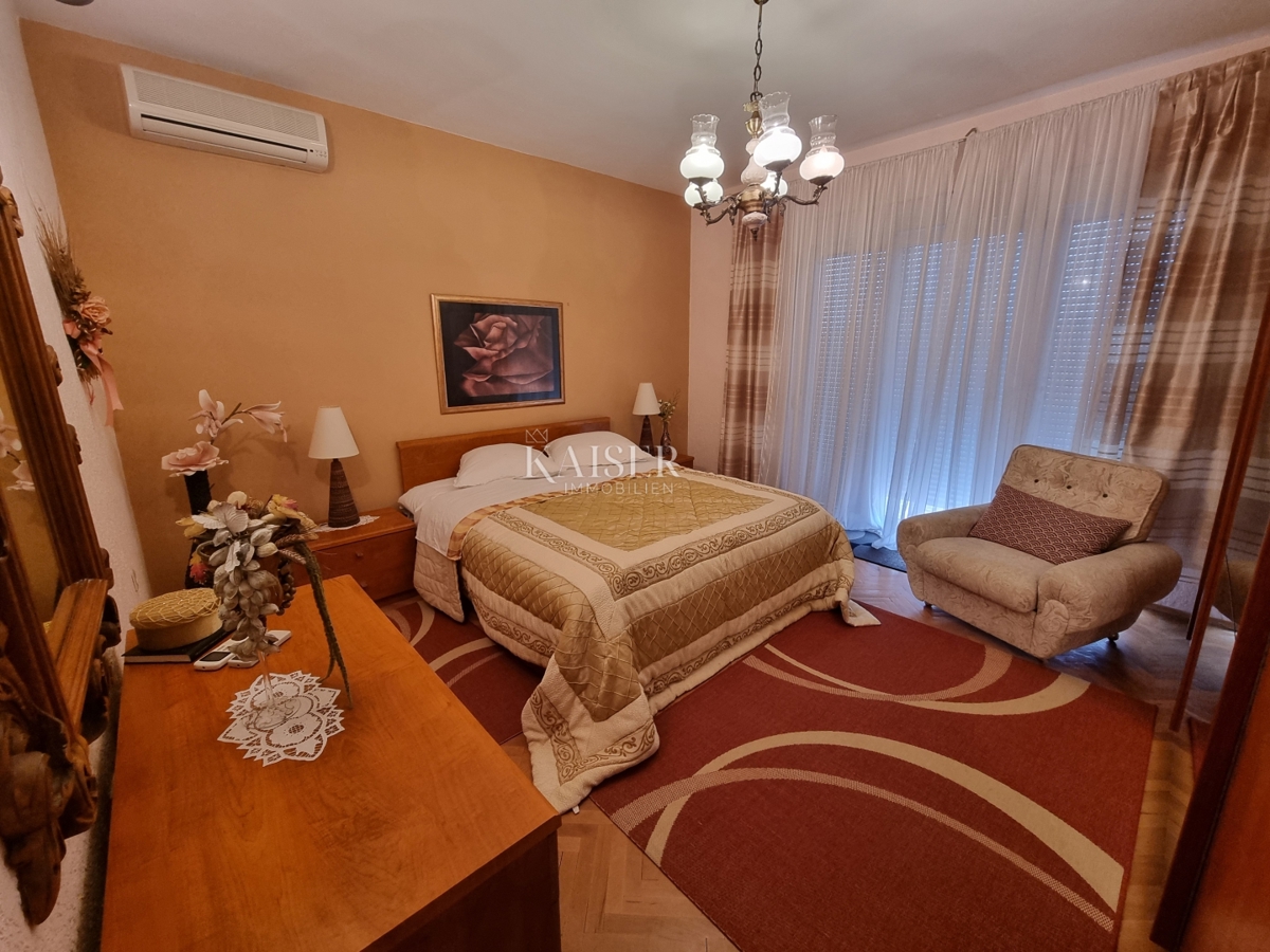 Casa Novi Vinodolski, 250m2
