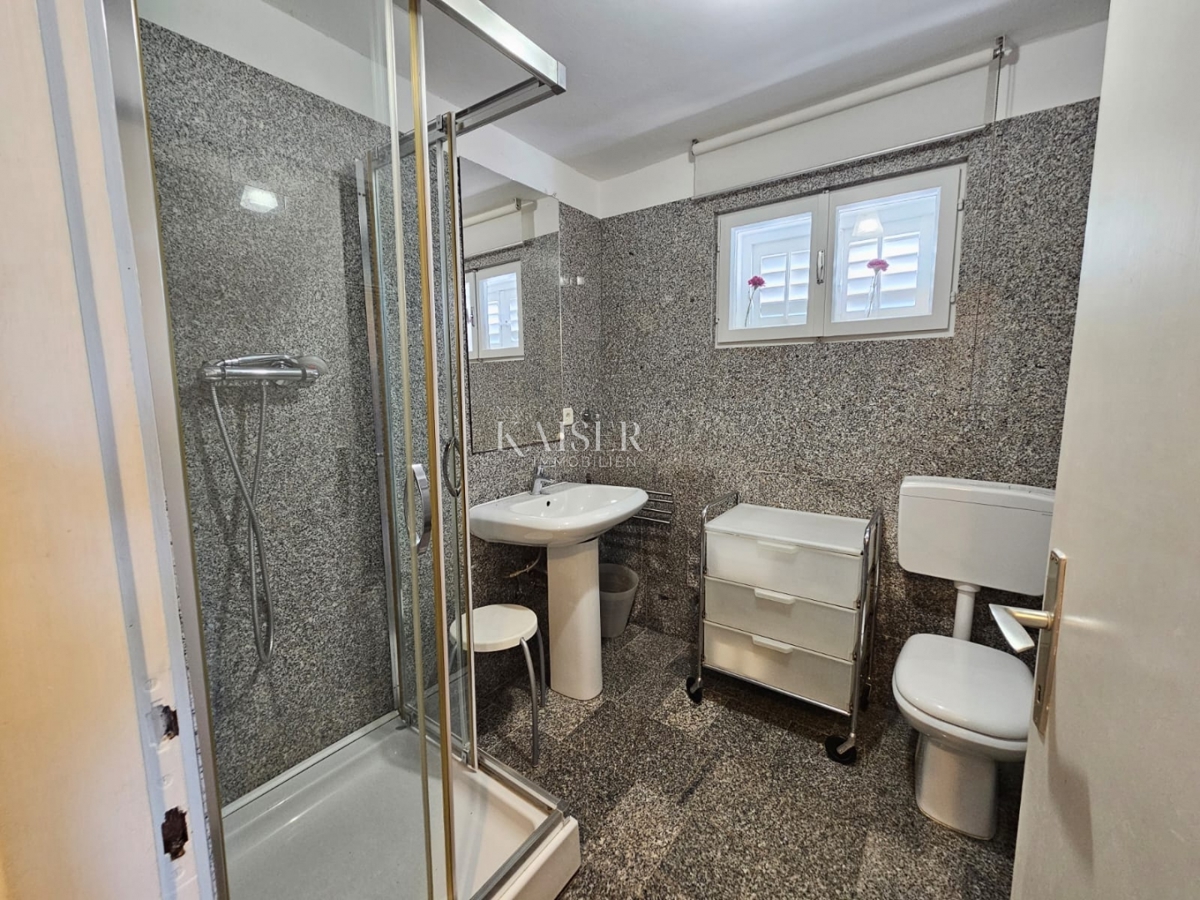 Casa Sveti Ivan Dobrinjski, Dobrinj, 250m2
