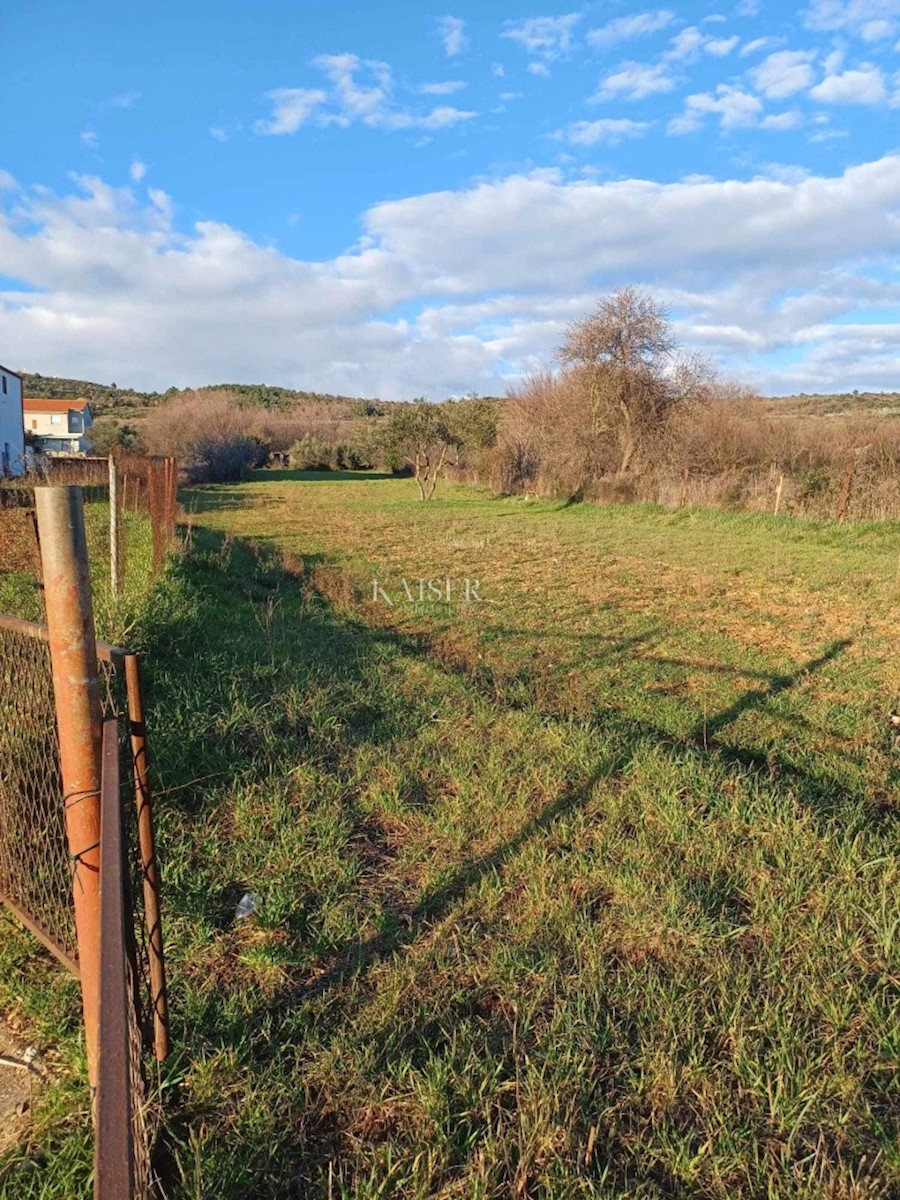 Земля під забудову Posedarje, 2.287m2