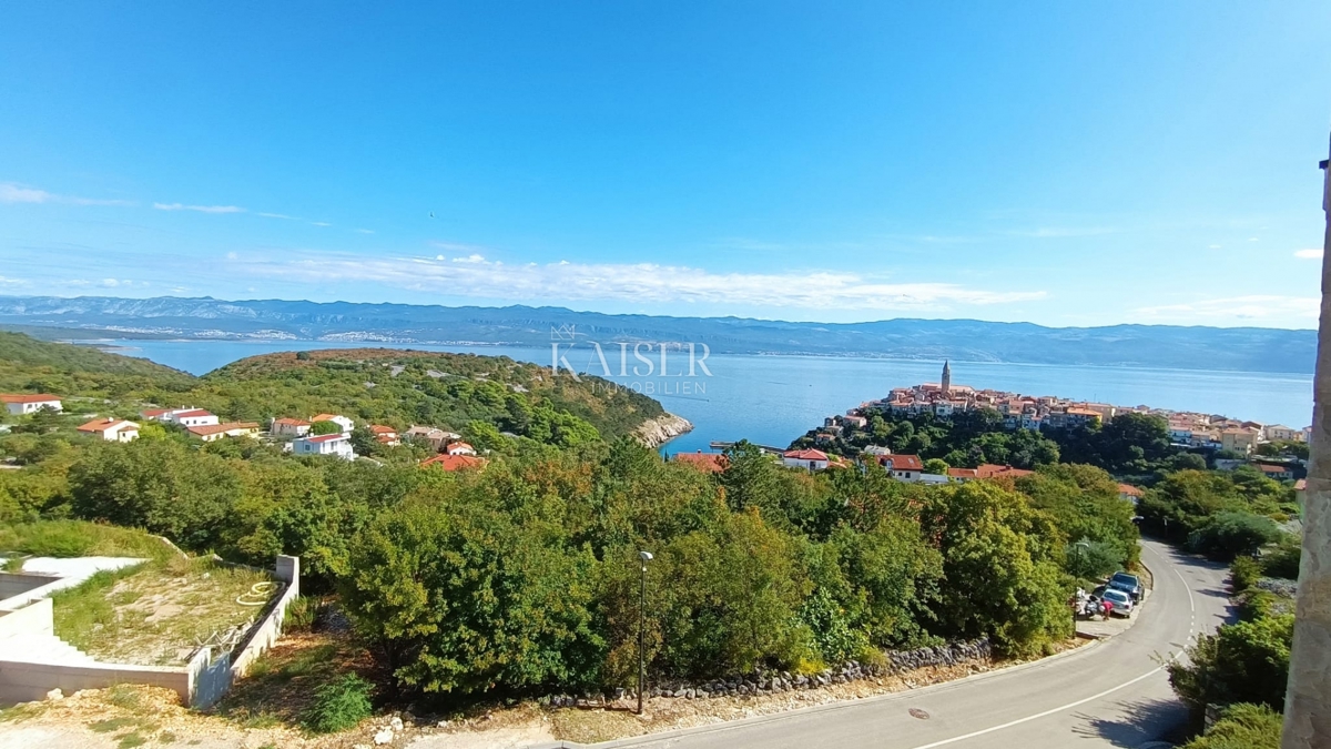 Vrbnik, isola di Krk - appartamento 93m2 con bellissima vista 