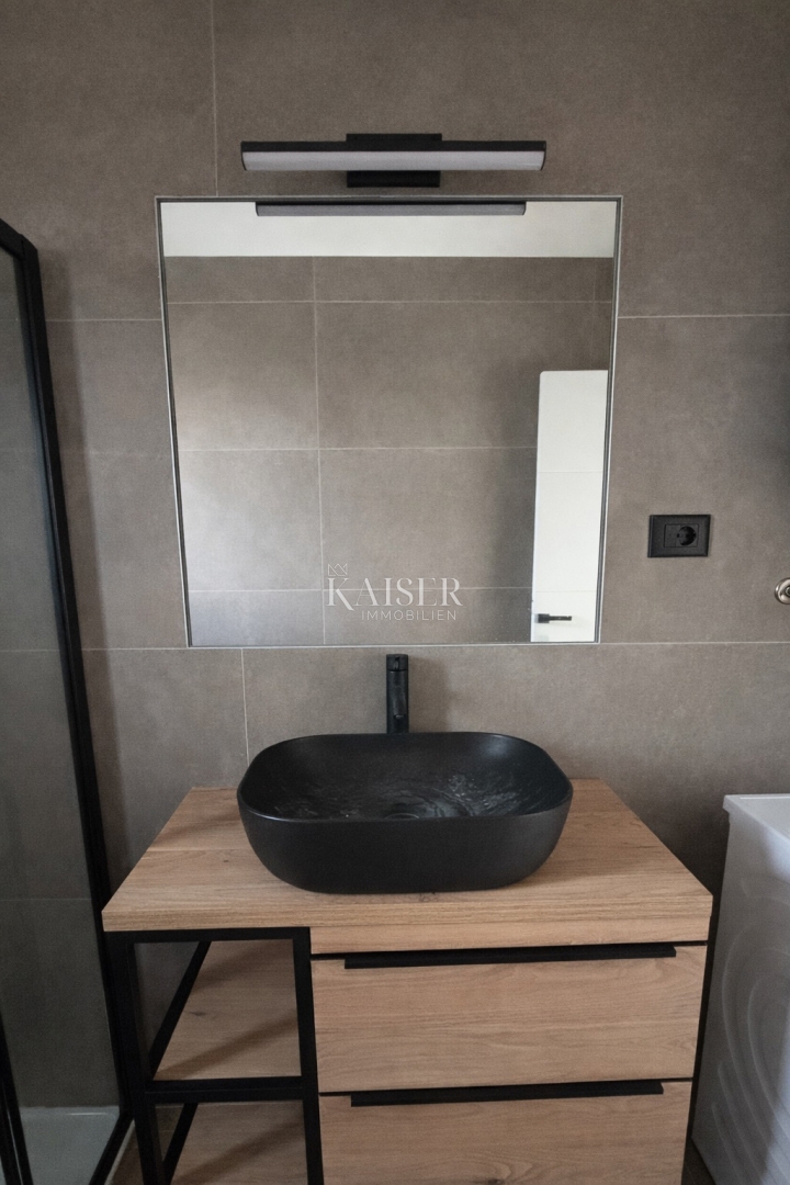 Zara, Privlaka appartamento in una nuova costruzione, 70 m dal mare