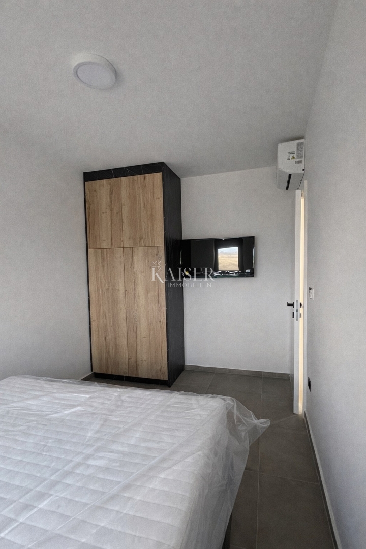 Zara, Privlaka appartamento in una nuova costruzione, 70 m dal mare