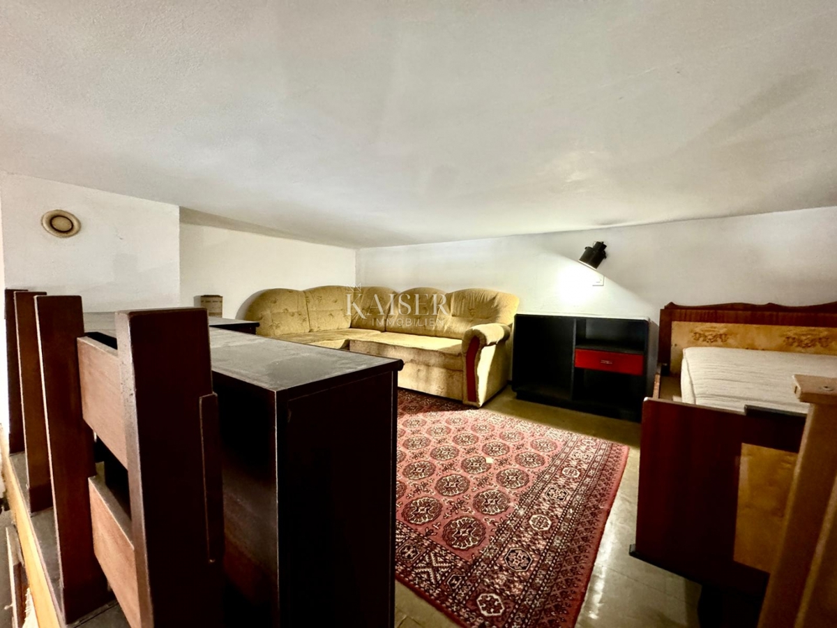 Opatija, Lovran – Appartamento con soppalco a 500 m dal mare, 56 m2