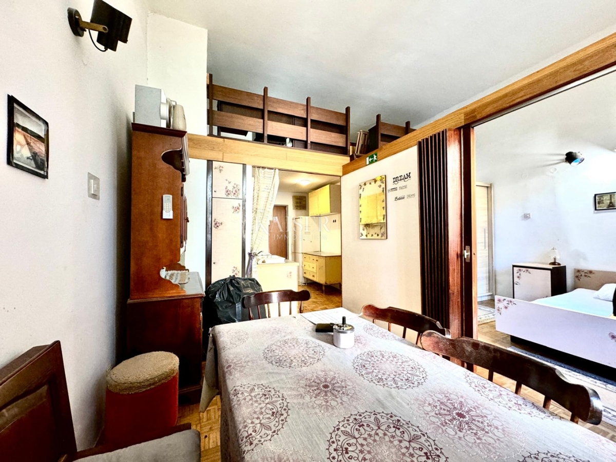 Opatija, Lovran – Appartamento con soppalco a 500 m dal mare, 56 m2