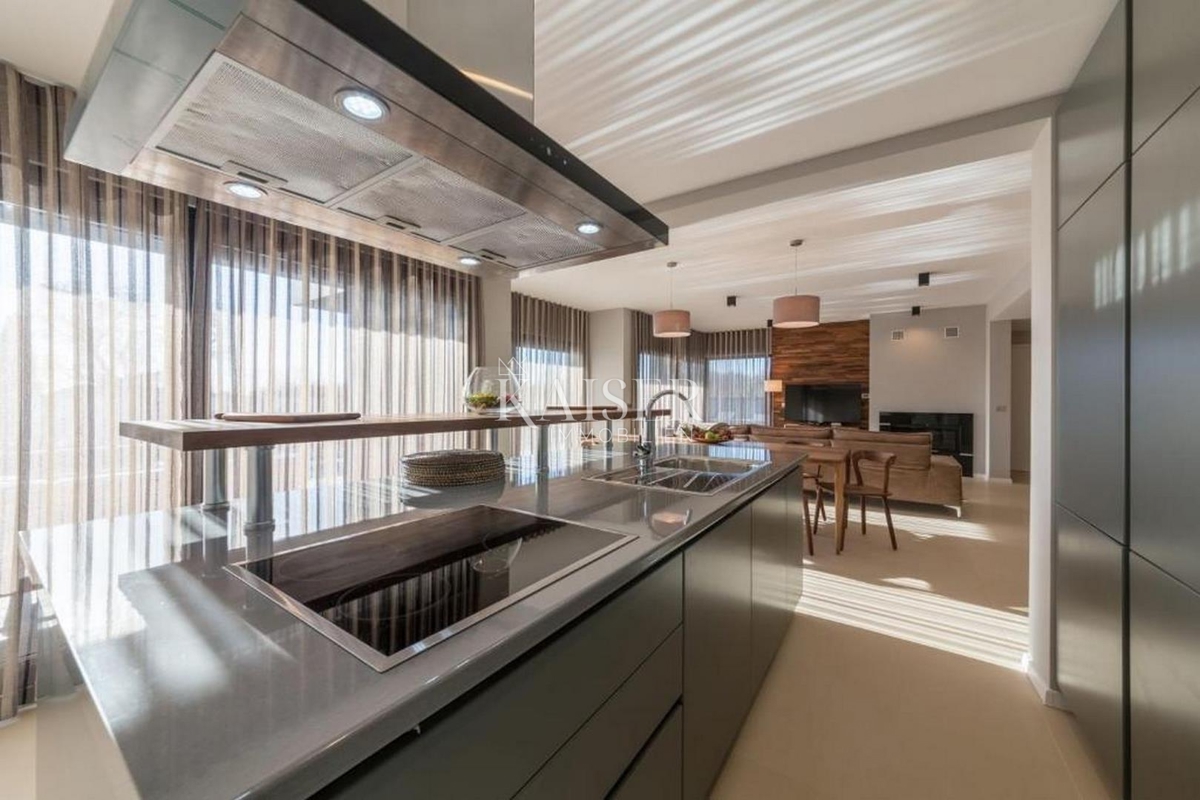 Istria - Parenzo, villa di lusso con sauna a 500 m dal mare