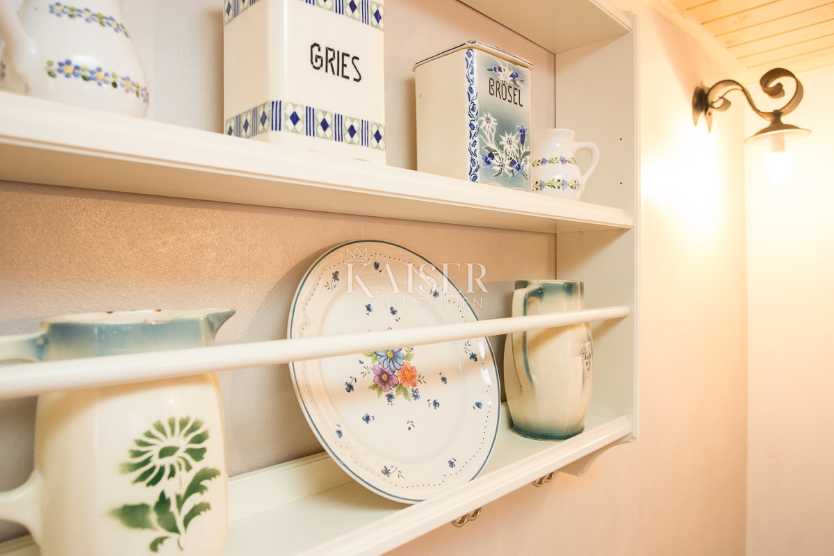 Isola di Krk, Vrbnik - casa ristrutturata 72m2 nel centro storico di Vrbnik