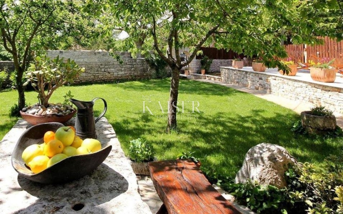 Istria, Žminj - bellissima casa in pietra con piscina