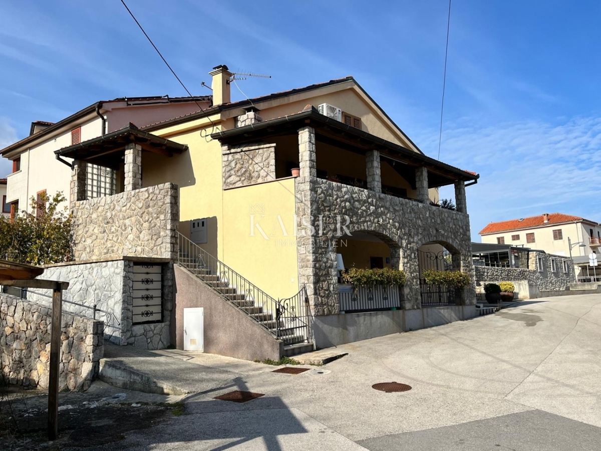 Casa Malinska, Malinska-Dubašnica, 120m2