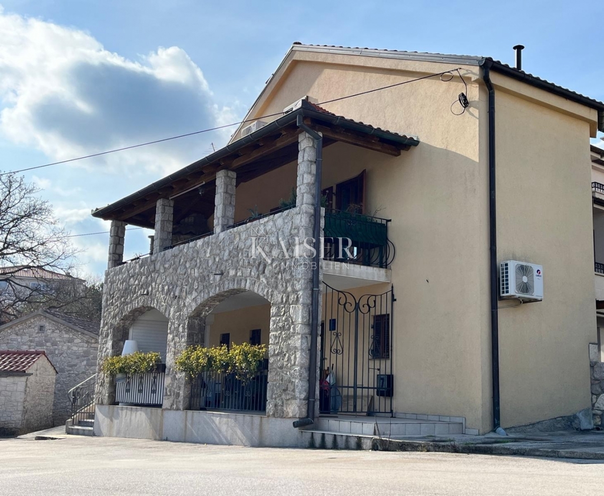 Casa Malinska, Malinska-Dubašnica, 120m2