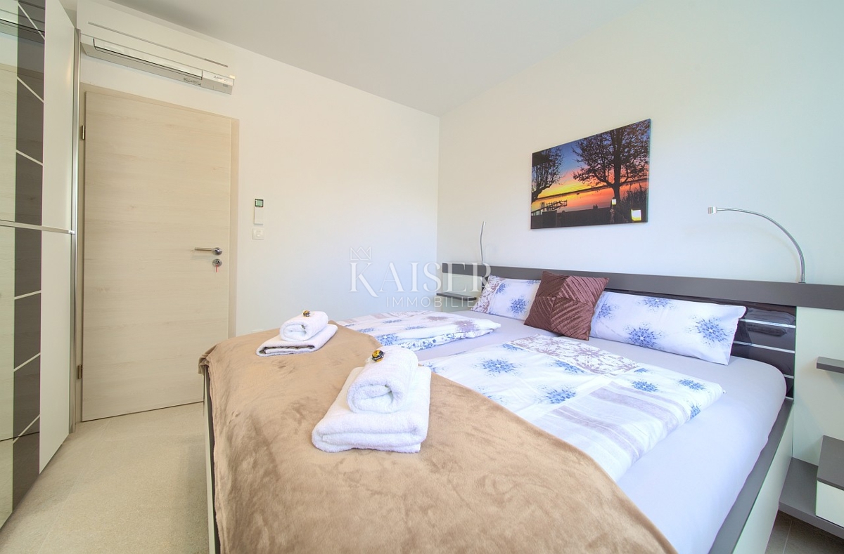 Isola di Krk, dintorni - appartamento moderno 78m2 con piscina