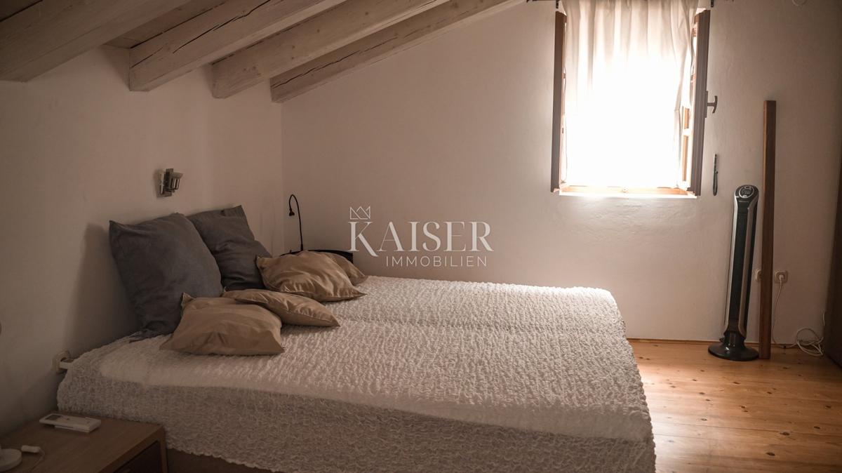 Mali Lošinj, Isola di Susak - autentica casa in pietra 223m2