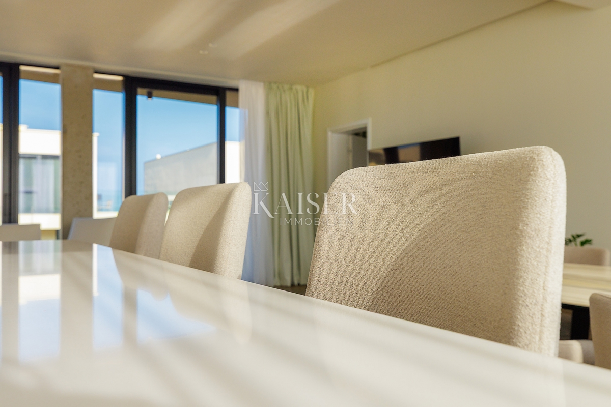 Istria, Umago, Salvore - villa di lusso in resort, 533m2, piscina a sfioro sul tetto