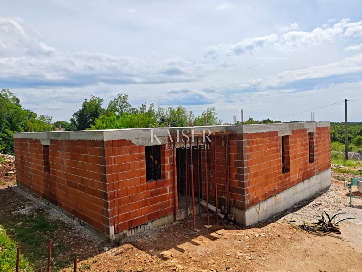 Villa Muntrilj, Tinjan, 235m2