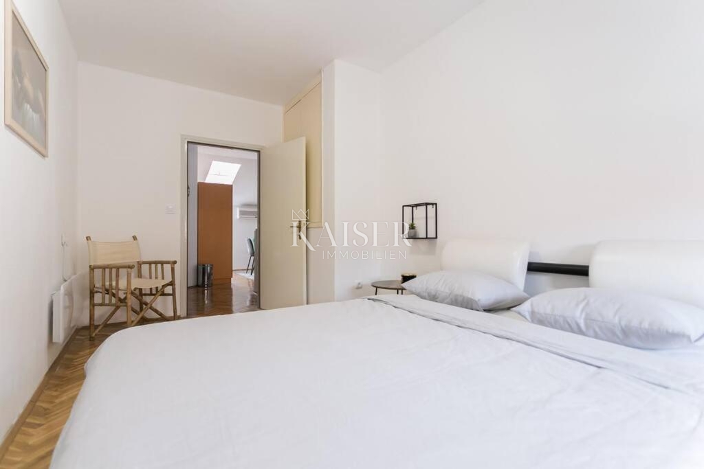 Crikvenica, centro - appartamento, 2 camere da letto + soggiorno, a 100 metri dal mare