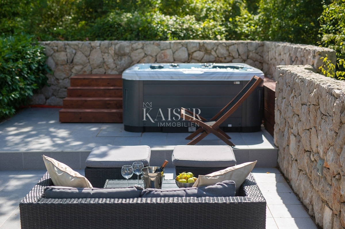 Villa Kras, Dobrinj, 185m2