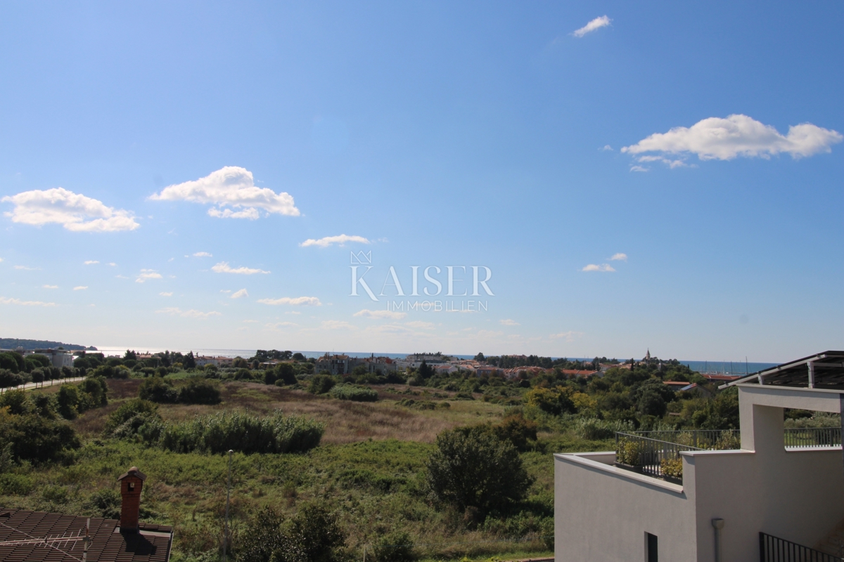 Istria, Cittanova - appartamento lussuosamente arredato di 119 m2, posizione eccellente, vista mare