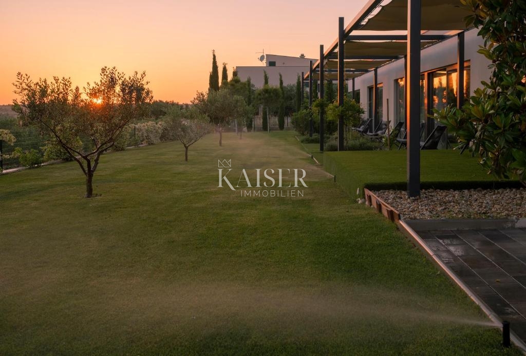 Zara - Proprietà esclusiva con due ville.