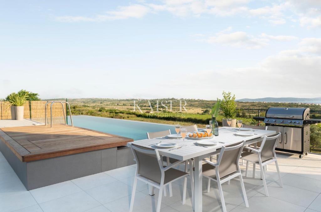 Zara - Proprietà esclusiva con due ville.