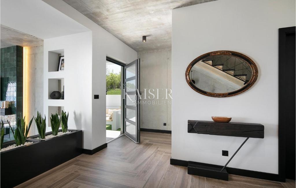 Istria, Rabac - villa di design sul mare, 396 m2