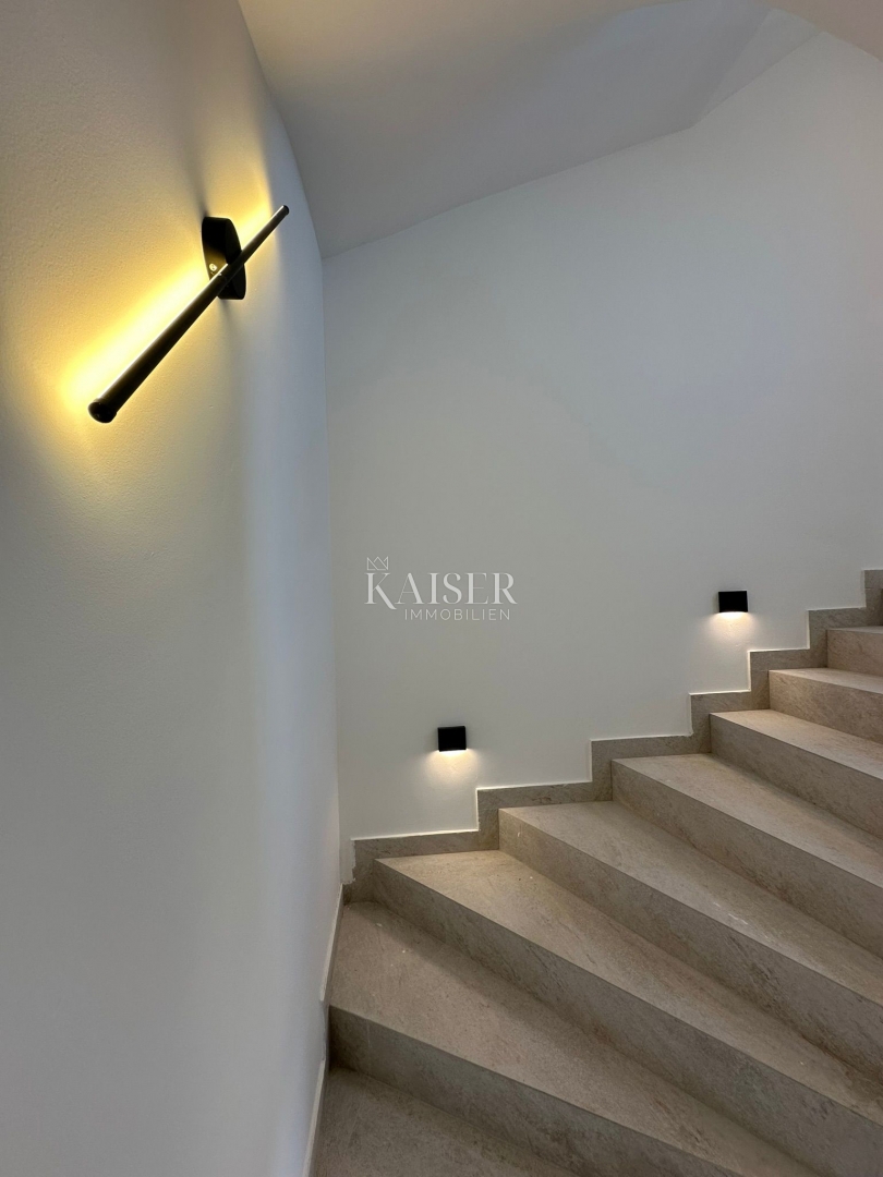 ŠIBENIK, ROGOZNICA - Appartamento con due camere da letto e vista mare