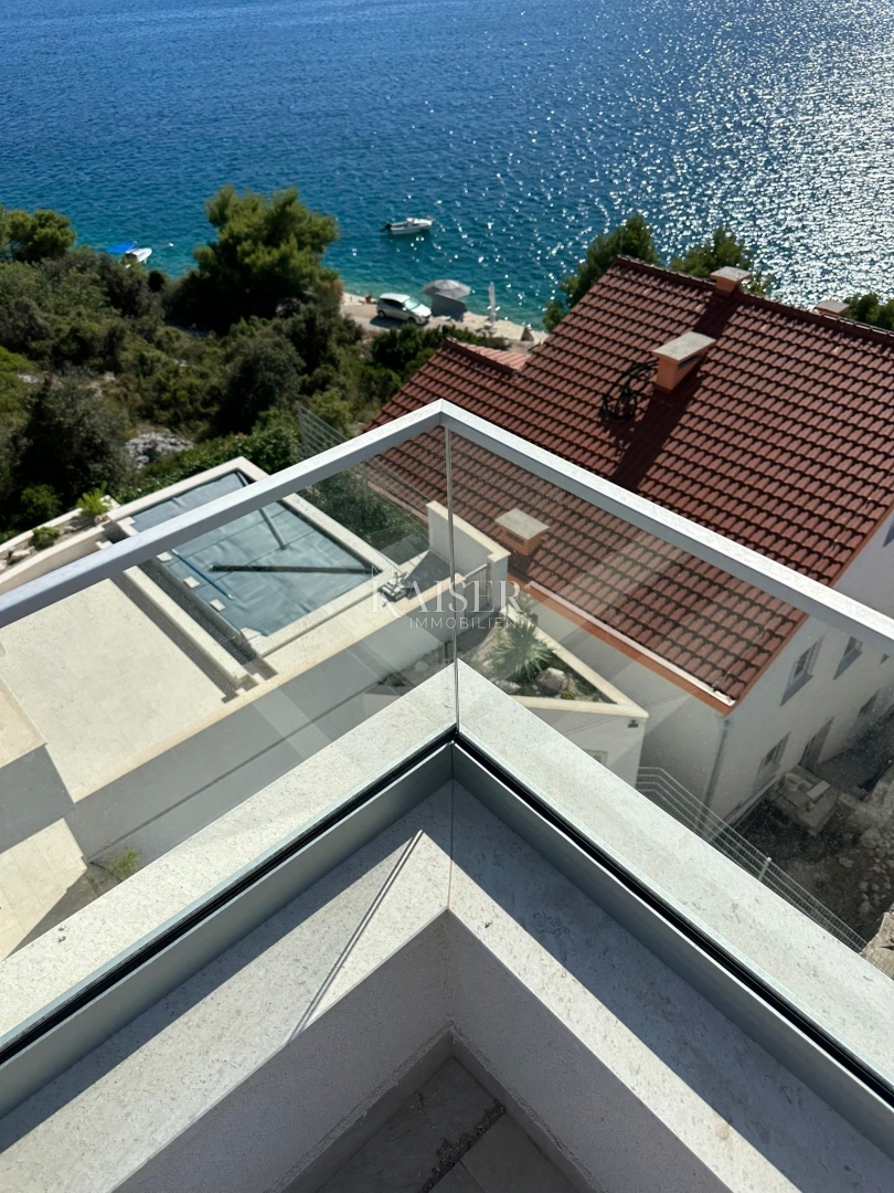 ŠIBENIK, ROGOZNICA - Appartamento con due camere da letto e vista mare