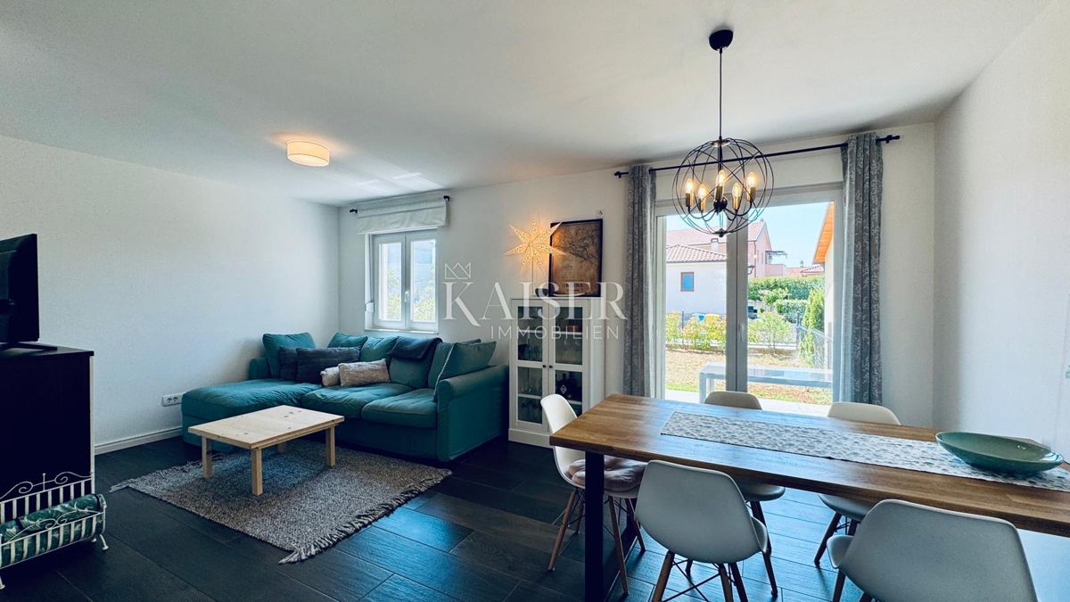 Viškovo – Marčelji casa a schiera con giardino e posti auto