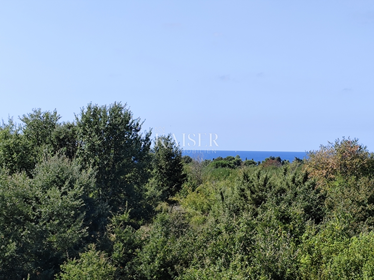 Istria, Parenzo - appartamento con tre camere da letto