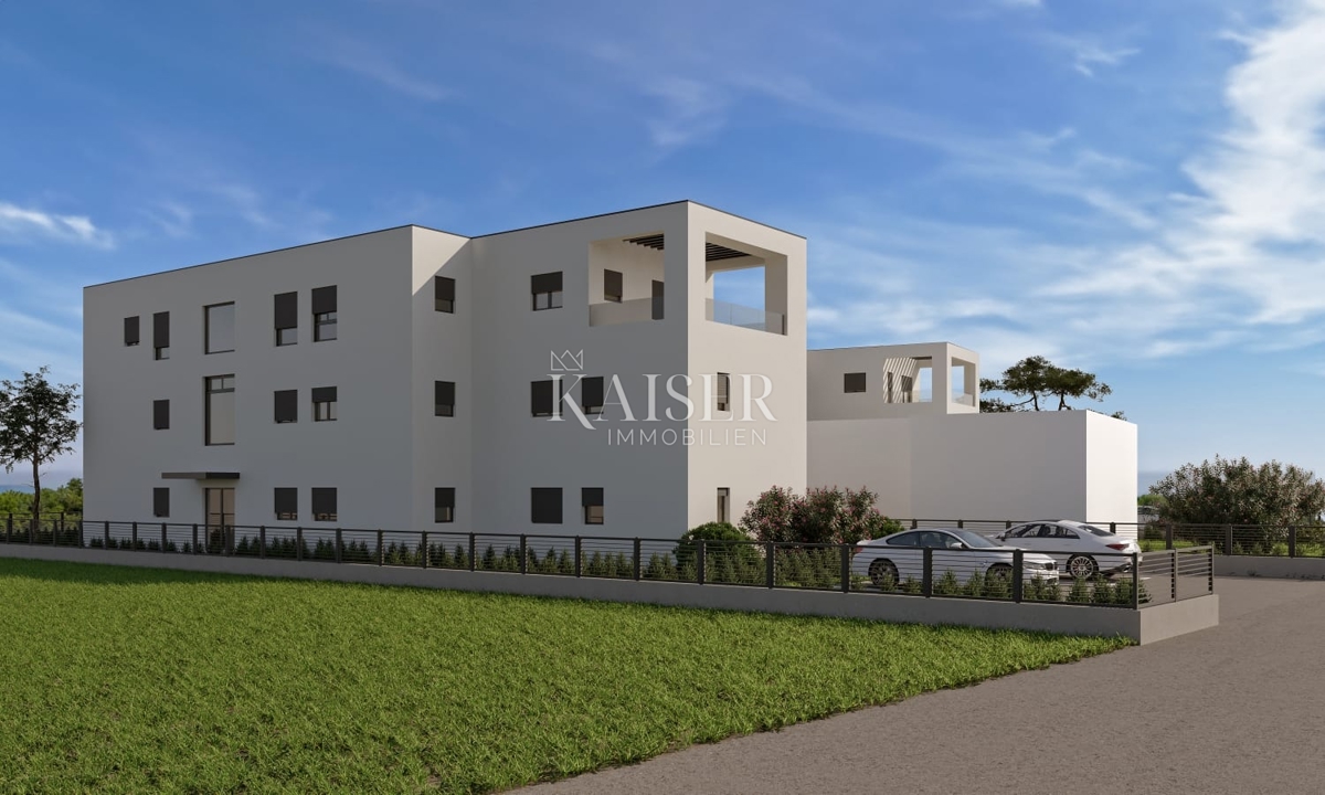 Istria, Parenzo - appartamento con tre camere da letto