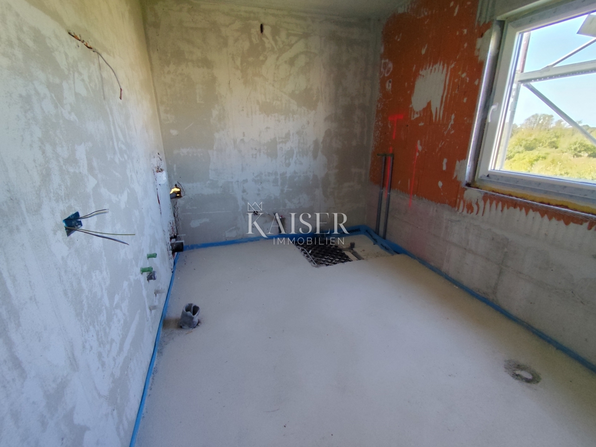 Istria, Parenzo - appartamento con tre camere da letto